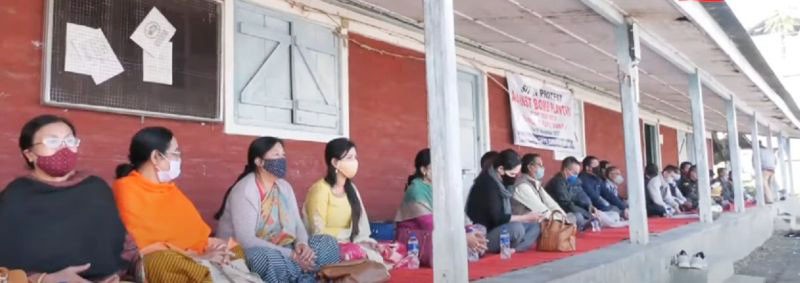 Employees of the CAF&PD Department protesting in Imphal on November 19. (NNN Photo)